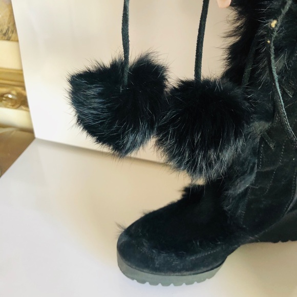 Coach Fur Lace-up Boots - Picture 5 of 9